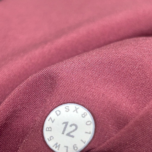 Lululemon On The Fly Jogger Misty Merlot Size 12 - Picture 16 of 16